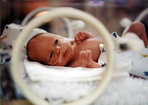 premature baby in hospital